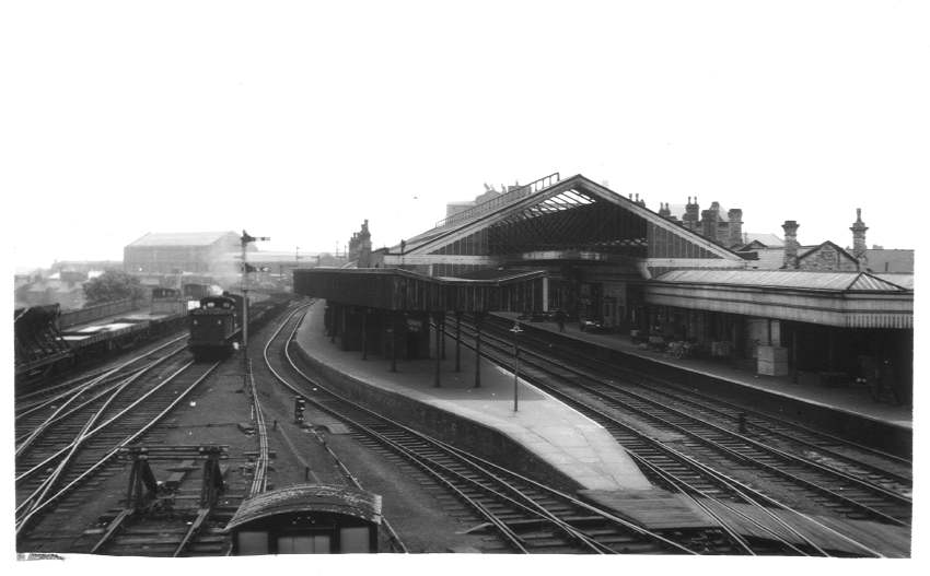 Wolverhampton (High Level) Station from No.3 box 1961