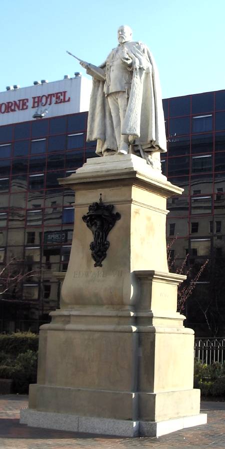 Edward VII Statue