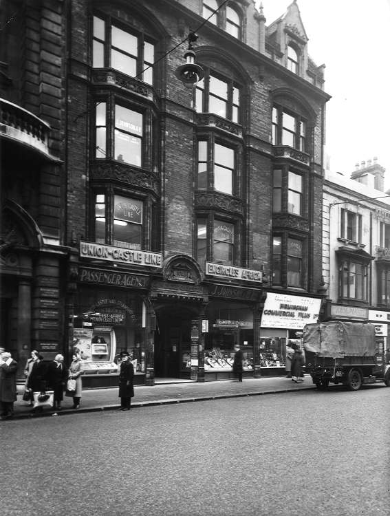 Albert Chambers, Paradise Street