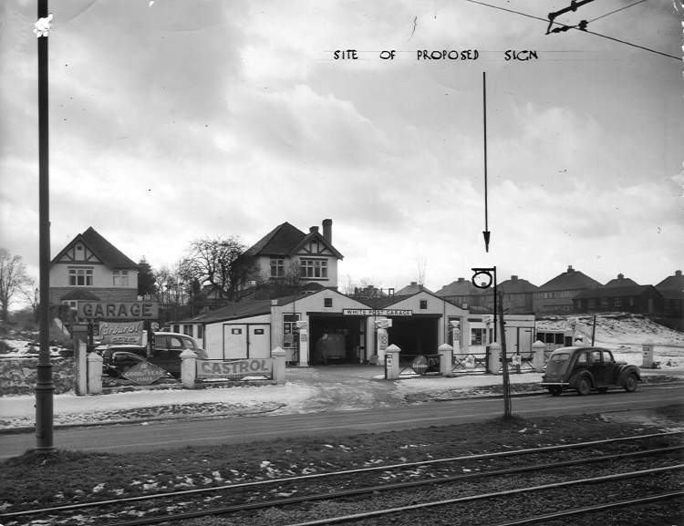 Between Lickey Road and Bristol Road South