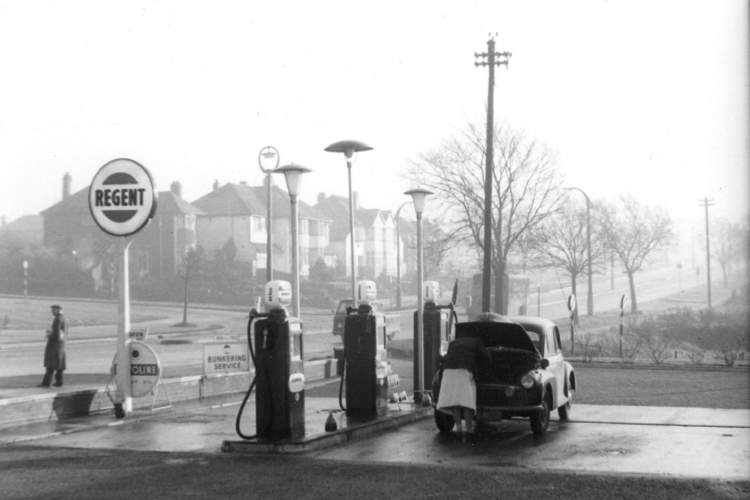 Galpin's garage, Wolverhampton Road