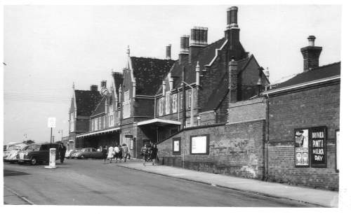Click for large view Hereford Station 1963
