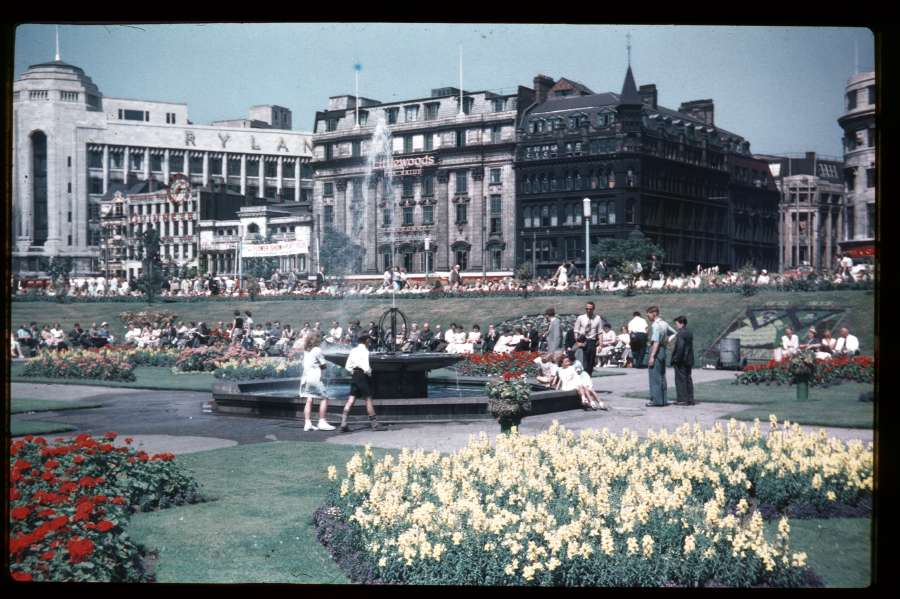 Piccadilly Gardens, Manchester