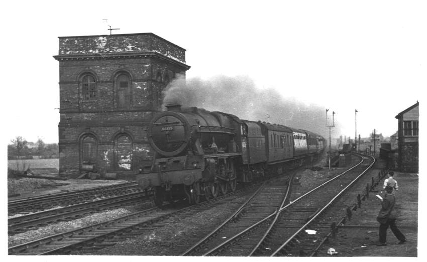 46135 Tamworth Station 1949