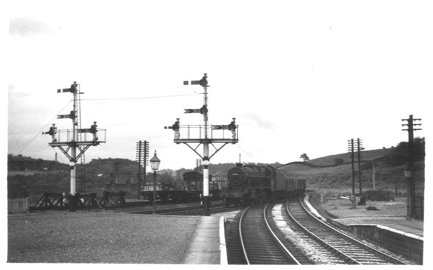 48661 Ambergate Stn