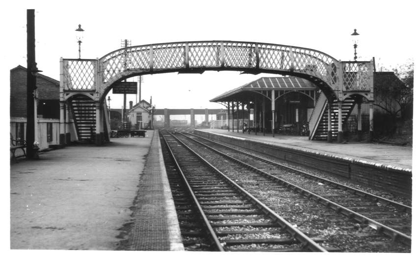 Evesham Stn from East 1961