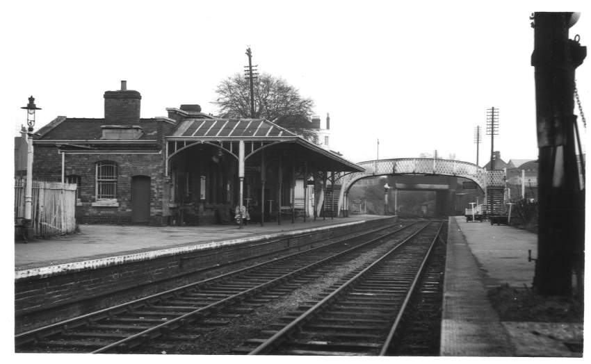 Evesham Station from West 1961