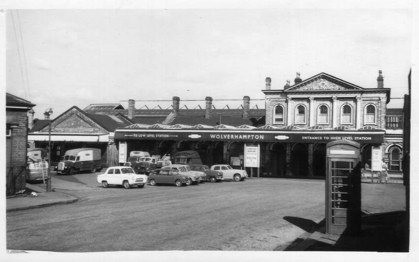 Wolverhampton (High Level)  Station 1960