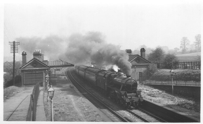 44814 at Hazelwell Station