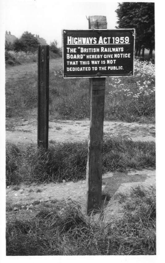 Notice near Ledbury Town Halt