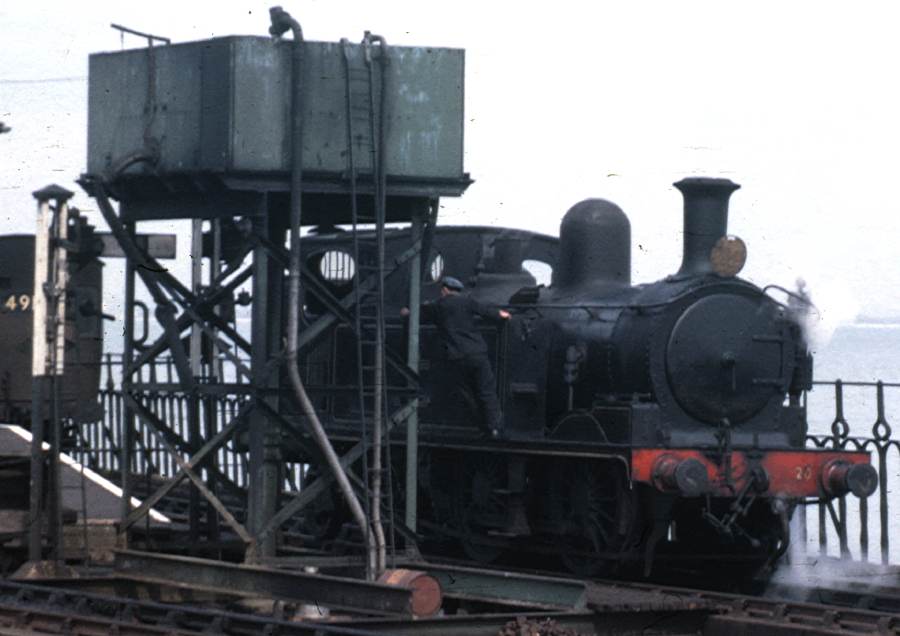 20 Ryde Pier Head station 1965