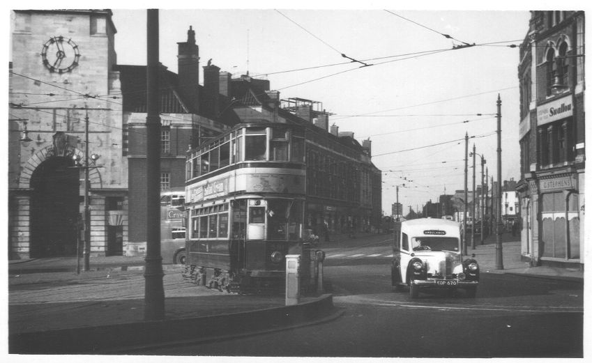 Tram 581 Nr Central Fire Station