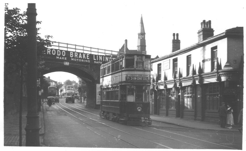 Tram 705 Stratford Road