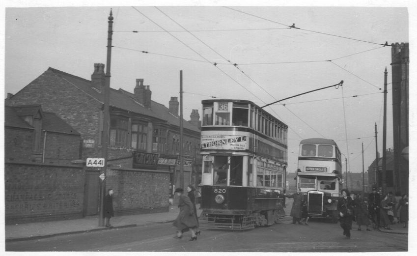 Tram 820 Cotteridge